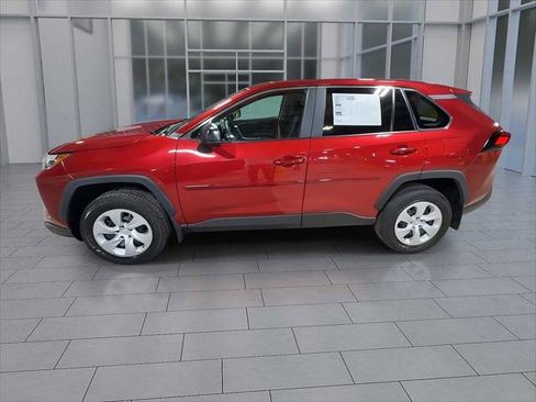 Certified 2023 Toyota RAV4 LE image 5