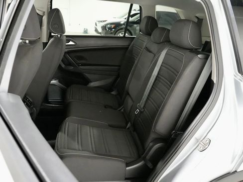 Used 2024 Volkswagen Tiguan S image 27