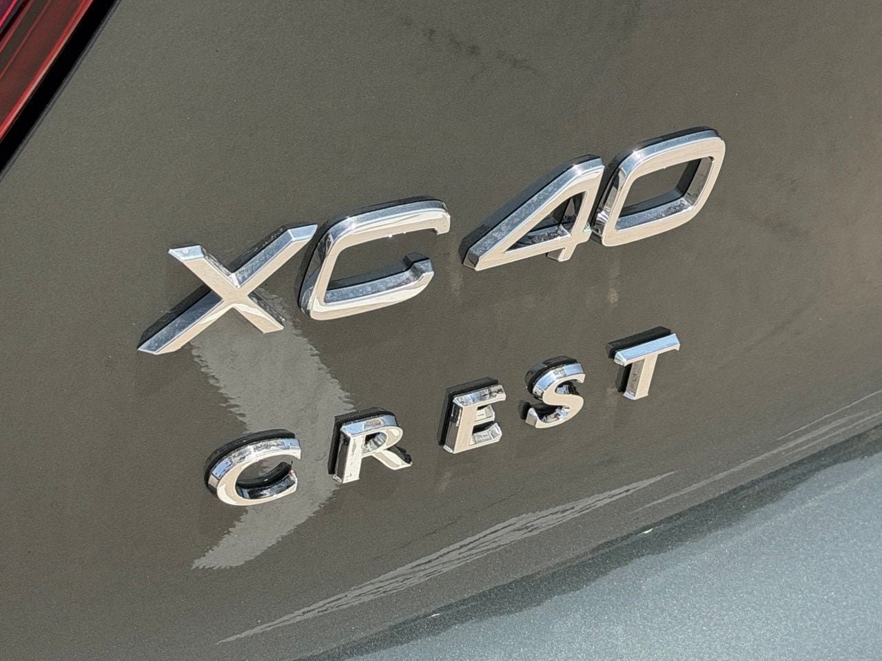 New 2026 Volvo XC40 B5 Plus w/ Climate Package AWD/4WD image 9