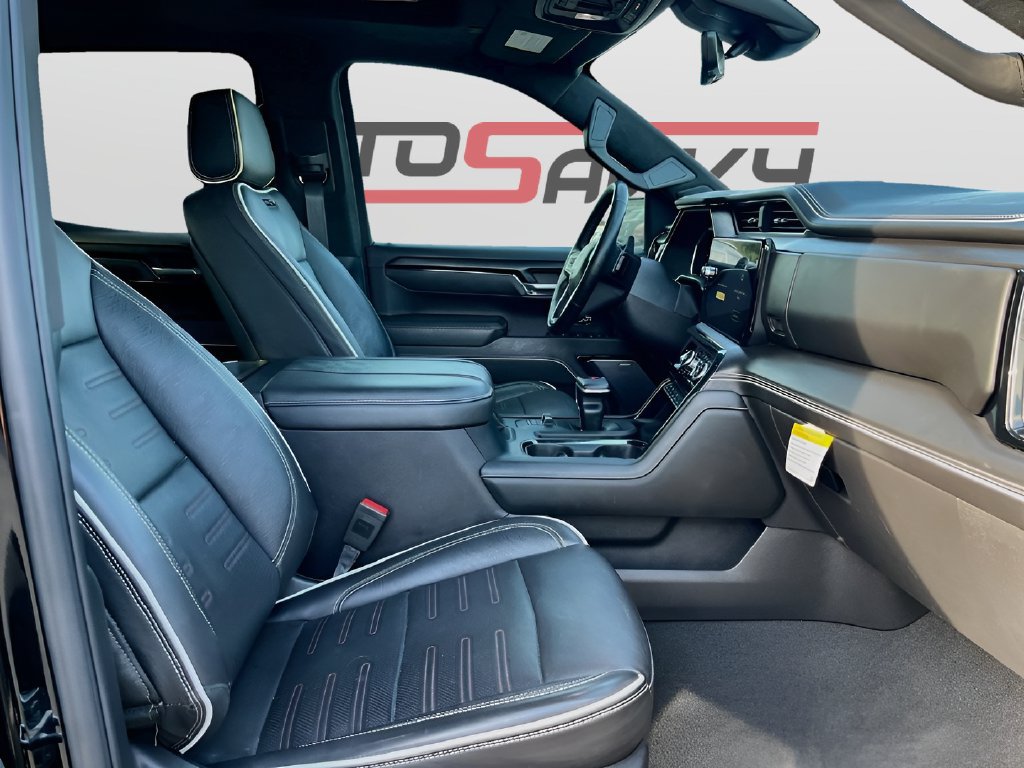 Used 2024 GMC Sierra 1500 AT4X AWD/4WD image 29