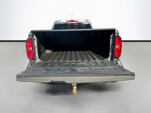 Used 2021 Chevrolet Colorado Z71 w/ Safety Package AWD/4WD image 27