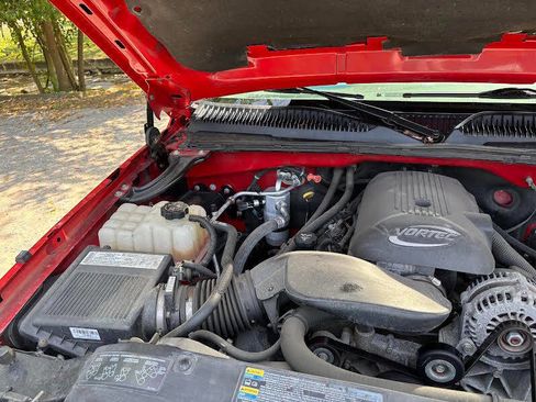 Used 2005 Chevrolet Silverado 1500 LS w/ Light Duty Power Package image 24