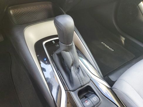Certified 2021 Toyota Corolla LE image 26