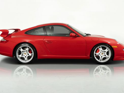 Used 2006 Porsche 911 Carrera S RWD image 5