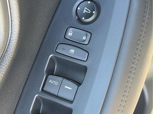 New 2026 Honda HR-V LX image 23