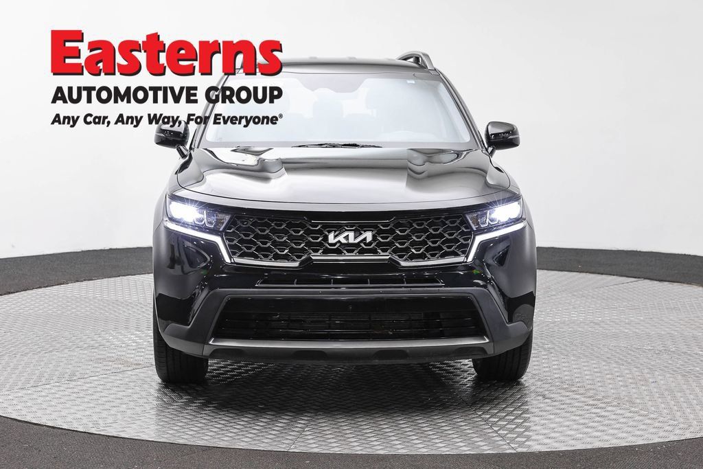 Used 2022 Kia Sorento S AWD/4WD image 2
