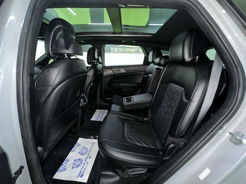 Used 2023 Kia Sportage X-Line w/ X-Line Premium Package AWD/4WD image 29