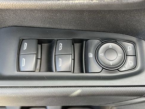 Used 2023 Chevrolet Silverado 1500 W/T w/ WT Value Package AWD/4WD image 21