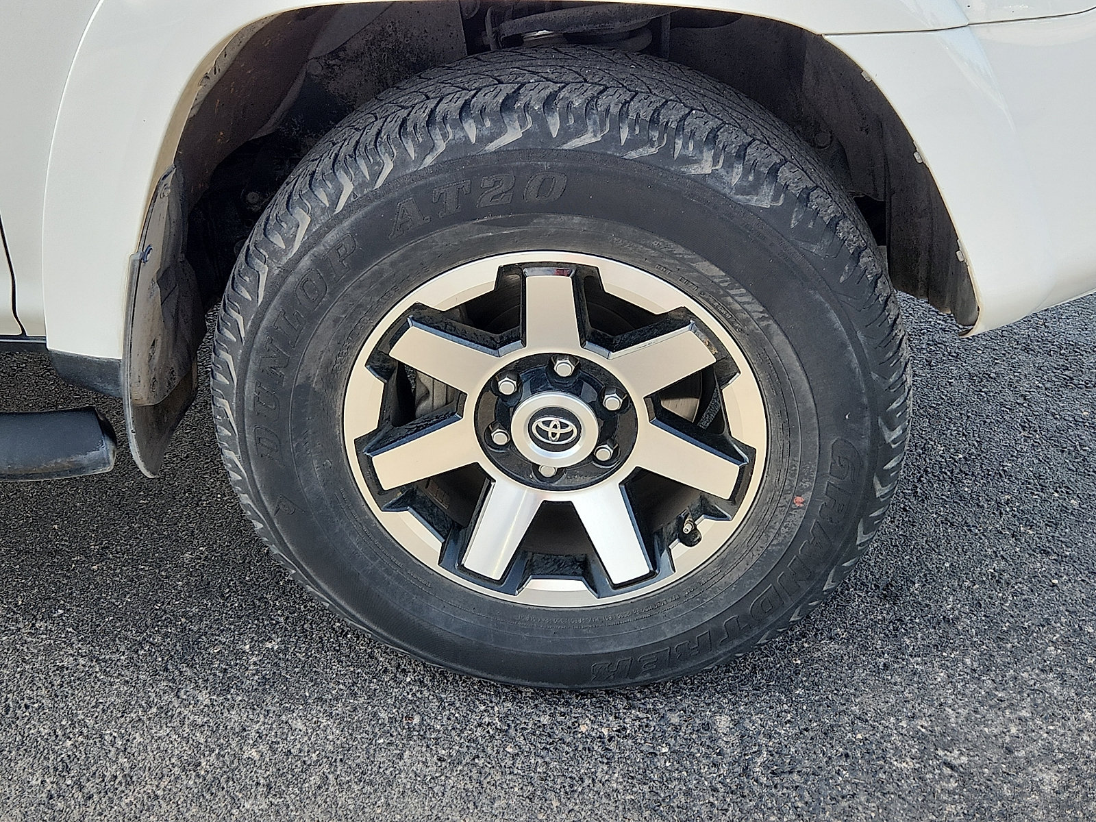Used 2021 Toyota 4Runner TRD Off-Road Premium w/ Moonroof Package AWD/4WD image 7