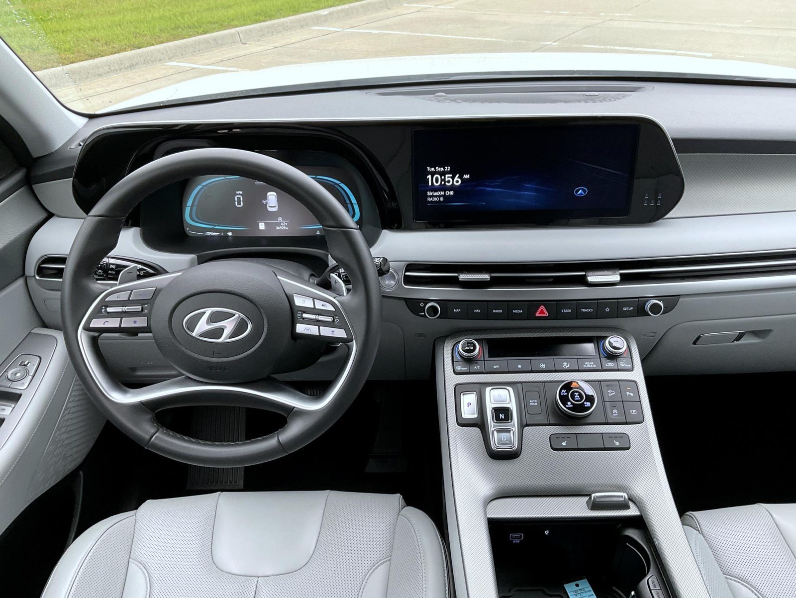 Certified 2025 Hyundai Palisade SEL AWD/4WD image 14