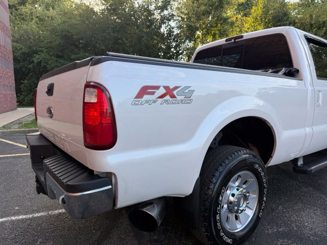 Used 2010 Ford F350 4x4 Crew Cab Super Duty image 7