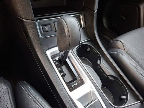 Used 2023 Subaru Ascent Limited w/ Technology Package image 18