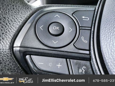 Used 2024 Toyota RAV4 XLE FWD image 11