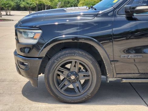 Used 2019 RAM 1500 Laramie AWD/4WD image 8