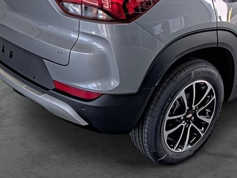 New 2026 Chevrolet TrailBlazer LT w/ Convenience Package FWD image 12