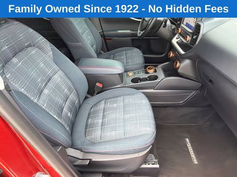 Used 2024 Ford Bronco Sport Heritage w/ Heritage Convenience Package AWD/4WD image 13