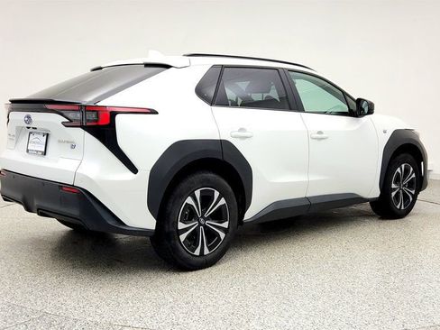 Used 2024 Subaru Solterra image 5