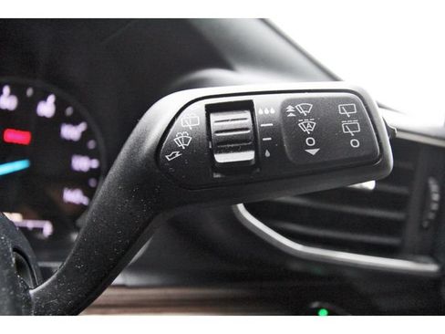 Used 2020 Ford Explorer Limited RWD image 17