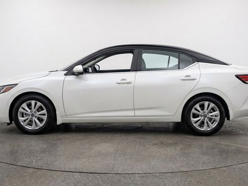 Used 2025 Nissan Sentra S image 5