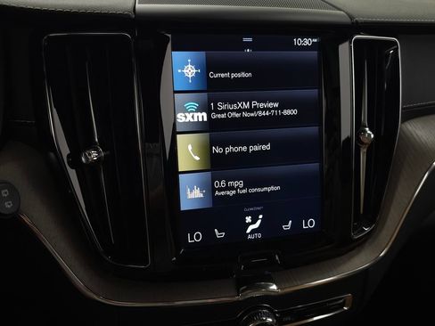 Used 2018 Volvo XC60 T6 Inscription w/ Luxury Seat Package AWD/4WD image 27