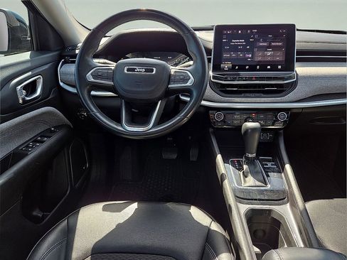 Used 2022 Jeep Compass Latitude w/ Sun and Sound Group image 20