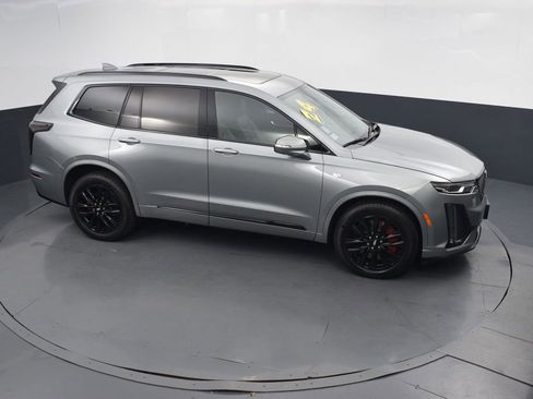 Used 2024 Cadillac XT6 Sport image 48