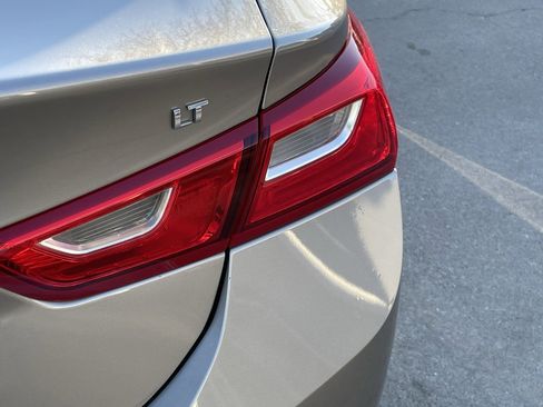 Used 2023 Chevrolet Malibu LT image 6