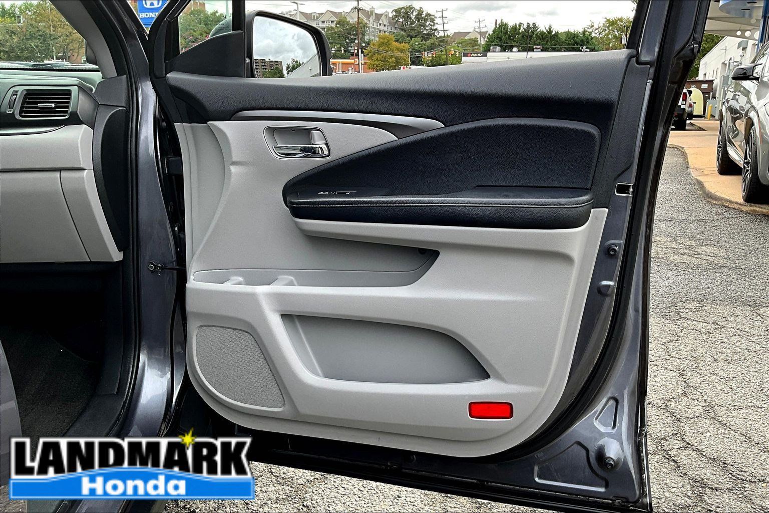 Used 2016 Honda Pilot EX-L image 19