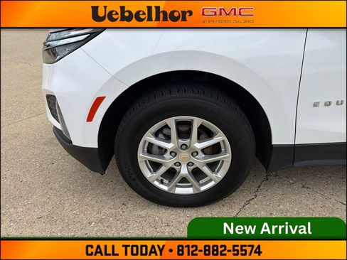 Used 2024 Chevrolet Equinox LT AWD/4WD image 14