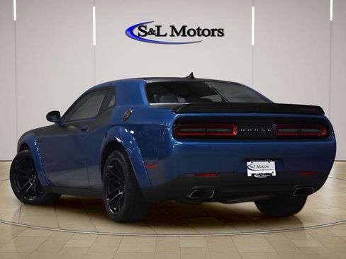 Used 2023 Dodge Challenger R/T Scat Pack RWD image 4