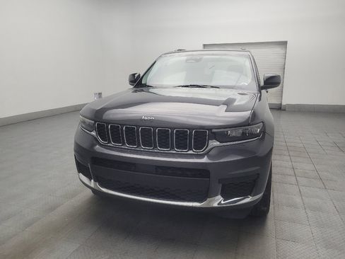 Used 2022 Jeep Grand Cherokee L Laredo w/ Luxury Tech Group I AWD/4WD image 15