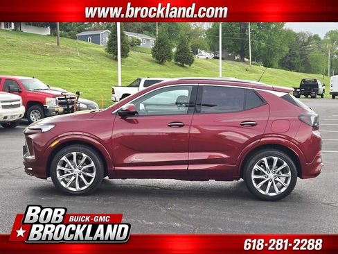 Used 2024 Buick Encore GX Avenir w/ Avenir Technology Package FWD image 6