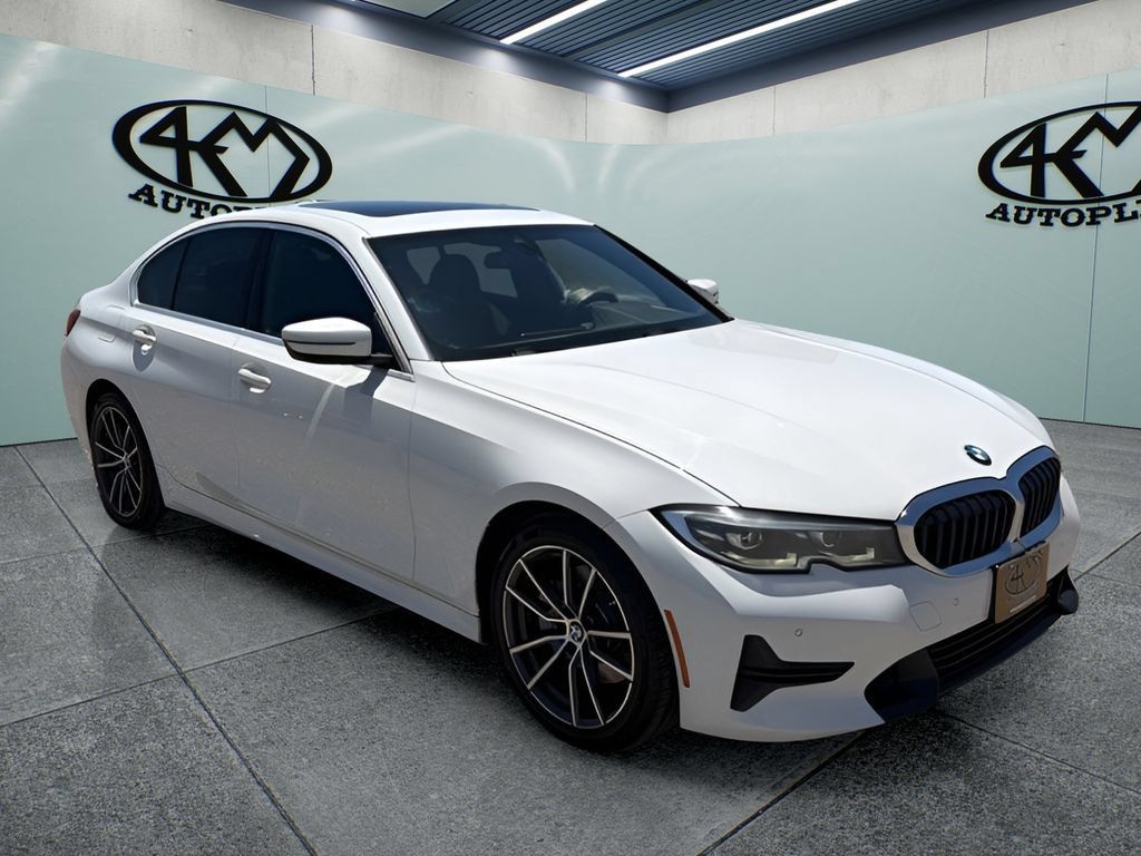 Used 2020 BMW 330i Sedan w/ Convenience Package RWD image 1