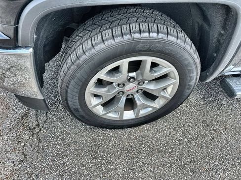 Used 2017 GMC Sierra 1500 SLT RWD image 2
