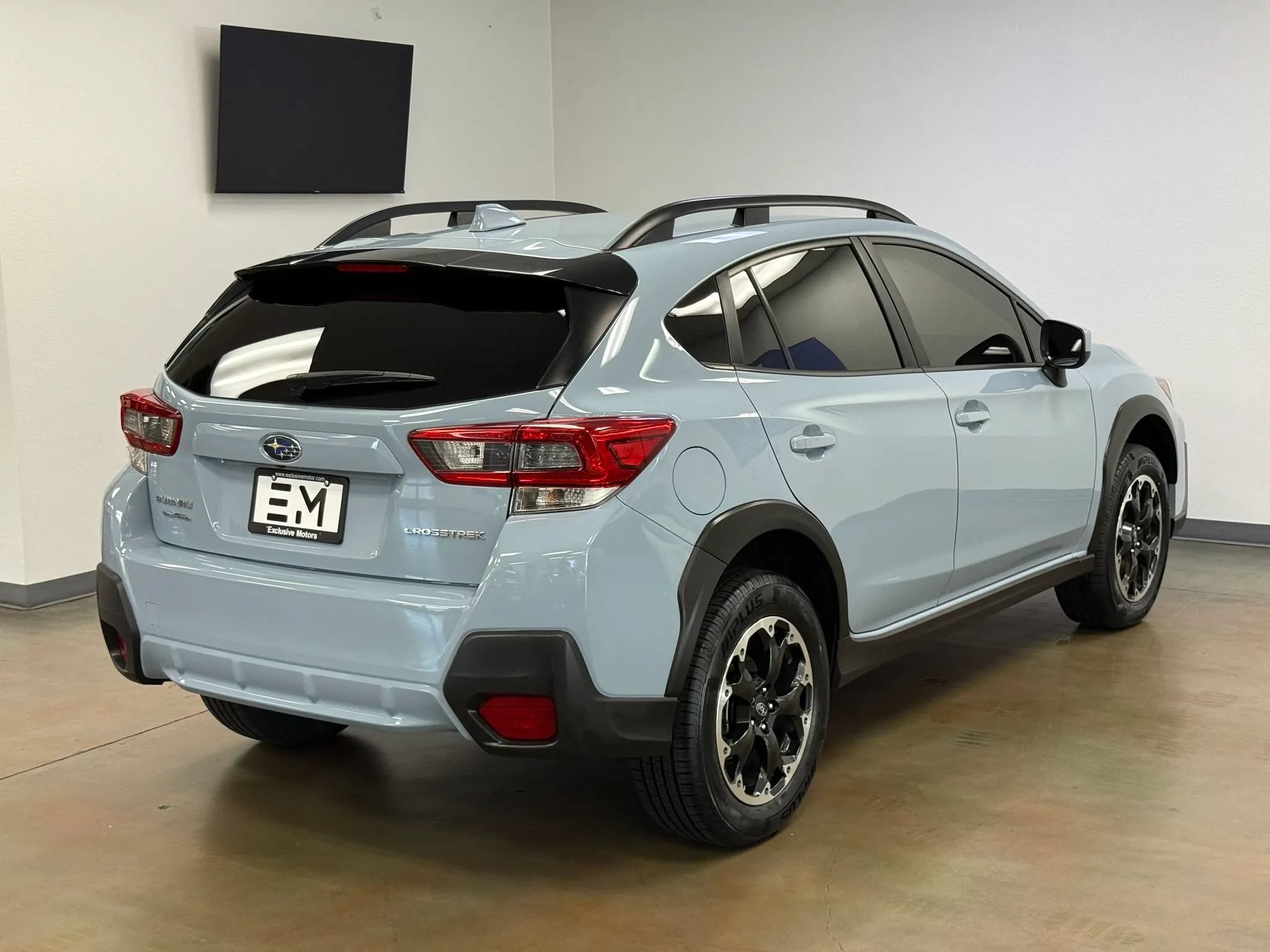 Used 2023 Subaru Crosstrek 2.0i Premium AWD/4WD image 7