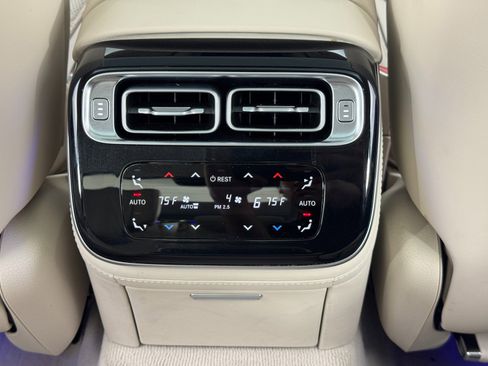 Used 2022 Mercedes-Benz S 580 4MATIC Sedan image 40