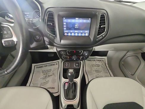 Used 2019 Jeep Compass Latitude w/ Popular Equipment Group image 11