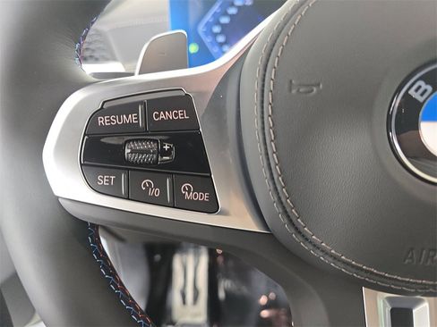 New 2026 BMW X5 M60i image 16