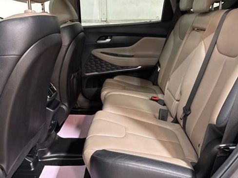 Used 2019 Hyundai Santa Fe Limited image 14