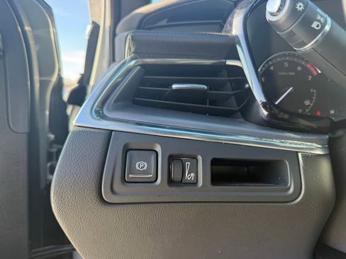 Certified 2023 Cadillac XT5 Luxury image 21