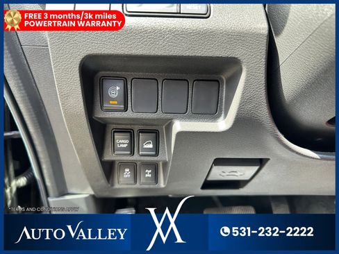 Used 2024 Nissan Frontier PRO-4X w/ Technology Package image 41