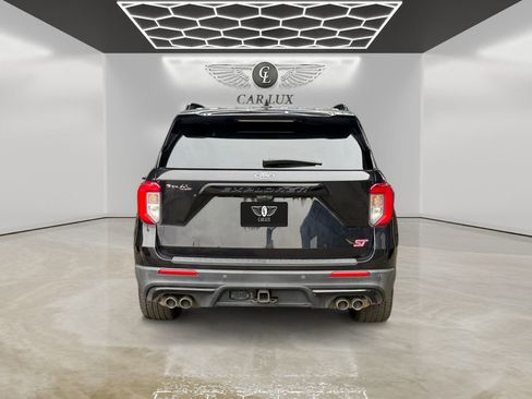 Used 2020 Ford Explorer ST w/ ST Street Pack image 4