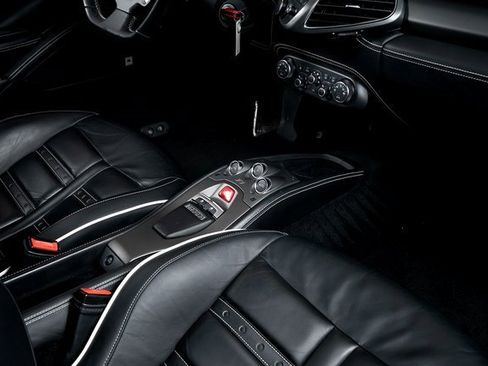 Used 2012 Ferrari 458 Italia Coupe image 49