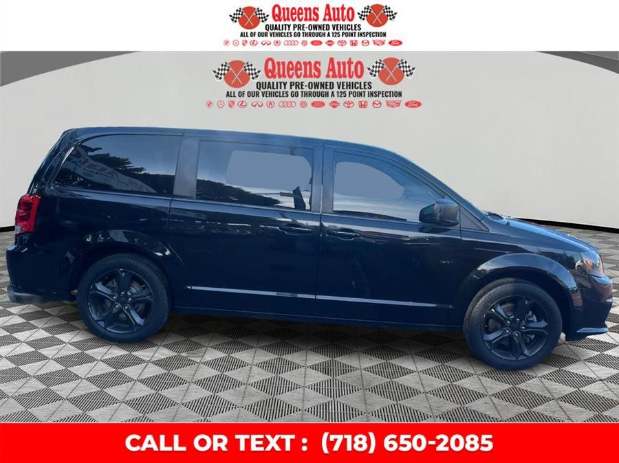 Used 2019 Dodge Grand Caravan SE FWD image 8