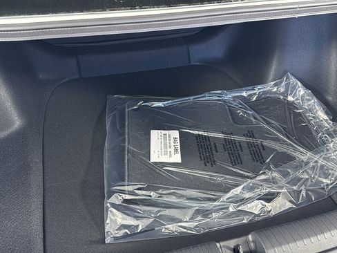 New 2025 Honda Accord LX image 12