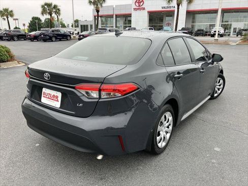 Certified 2025 Toyota Corolla LE FWD image 5