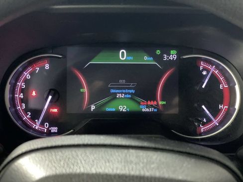 Used 2024 Toyota RAV4 XLE FWD image 11