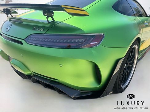 Used 2020 Mercedes-Benz AMG GT R image 9