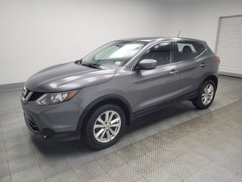 Used 2018 Nissan Rogue Sport S w/ S Appearance Package image 2