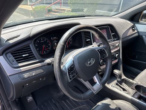 Used 2019 Hyundai Sonata Sport image 24